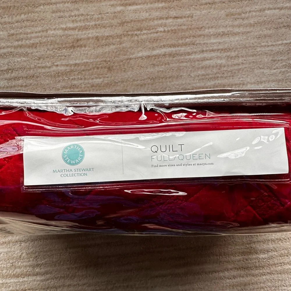 Macy’s Martha Stewart Collection Basket Stitch Quilt Reversible Red Full | Queen